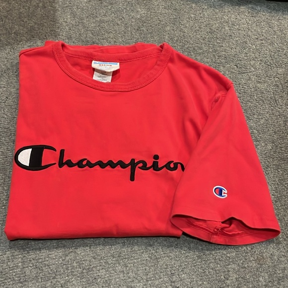 Champion logo T-Shirts - Picture 1 of 2